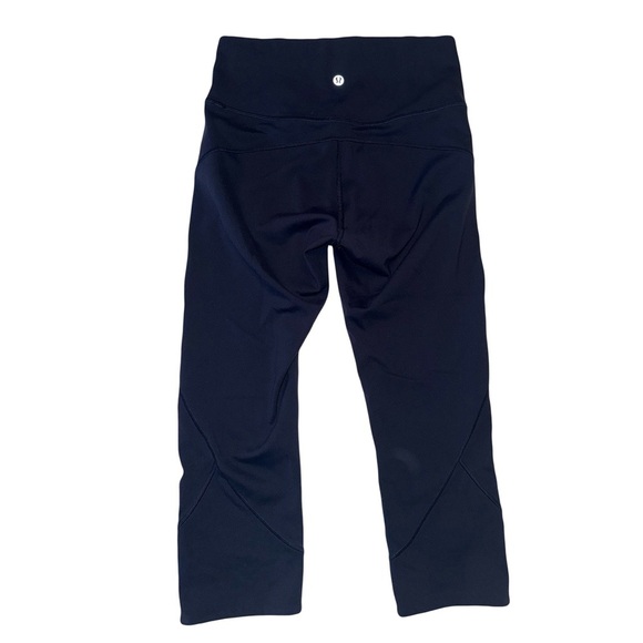 Lululemon In Movement High Rise Crop Everlux 19" Midnight Navy Sz 6 Like New - Picture 6 of 9